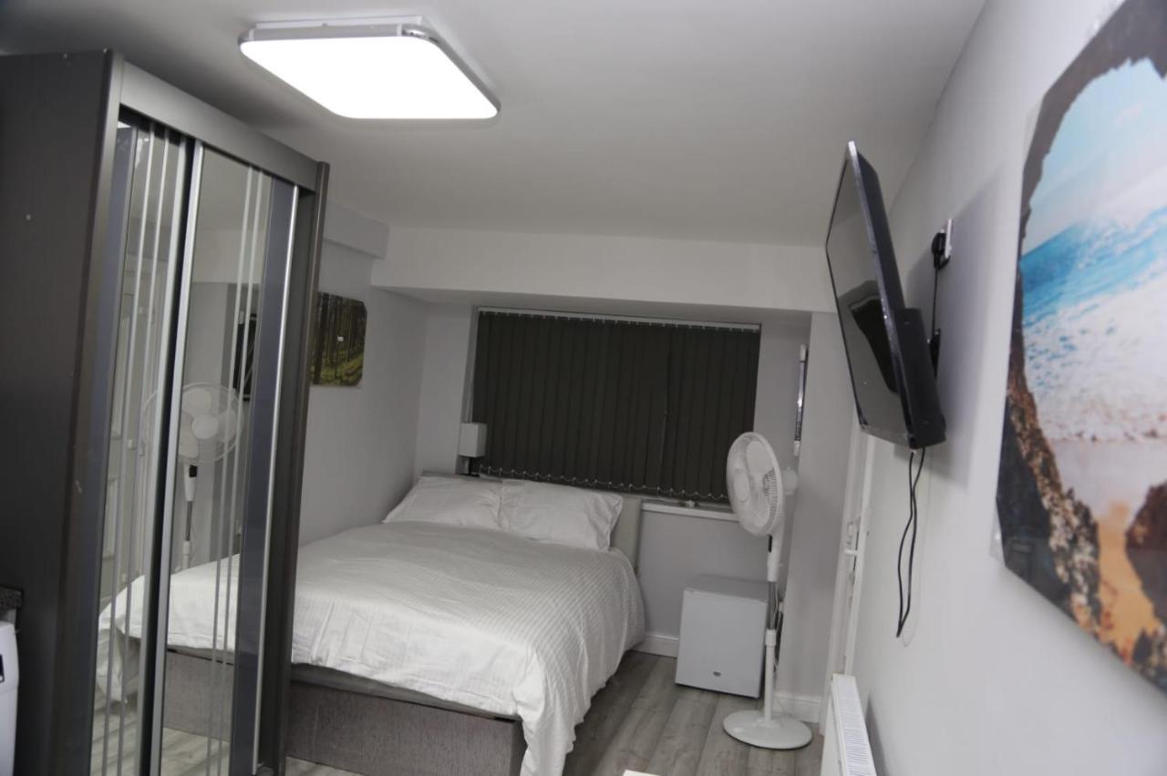 A A Guest Rooms Woolwich London Eksteriør billede